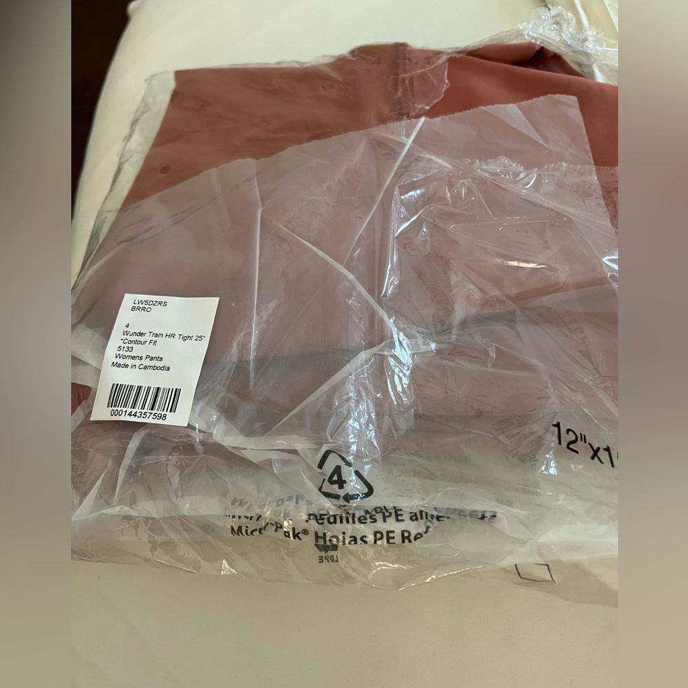 NWT lululemon Wunder Train HR Tight 25" brier rose size 4